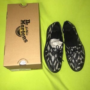 DR. MARTENS AIR WAIR MORADA US10 UK8 AZTEC WEAVE